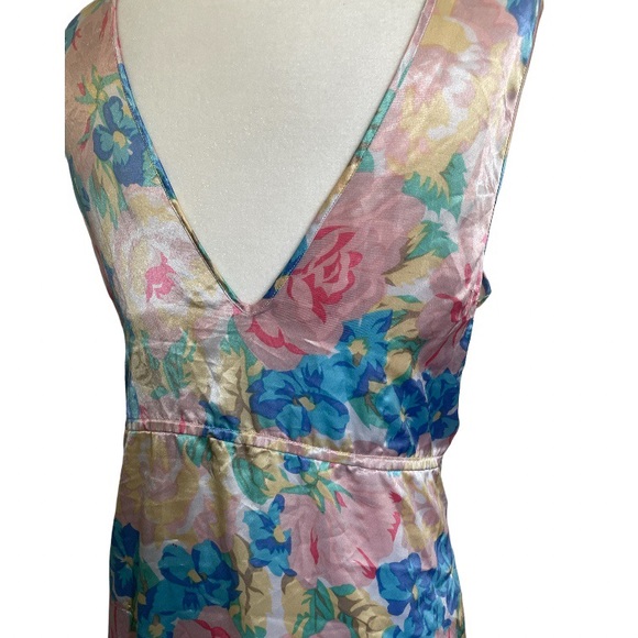 Vintage Victoria’s Secret gold label ruffled wrap slip dress - Picture 7 of 16